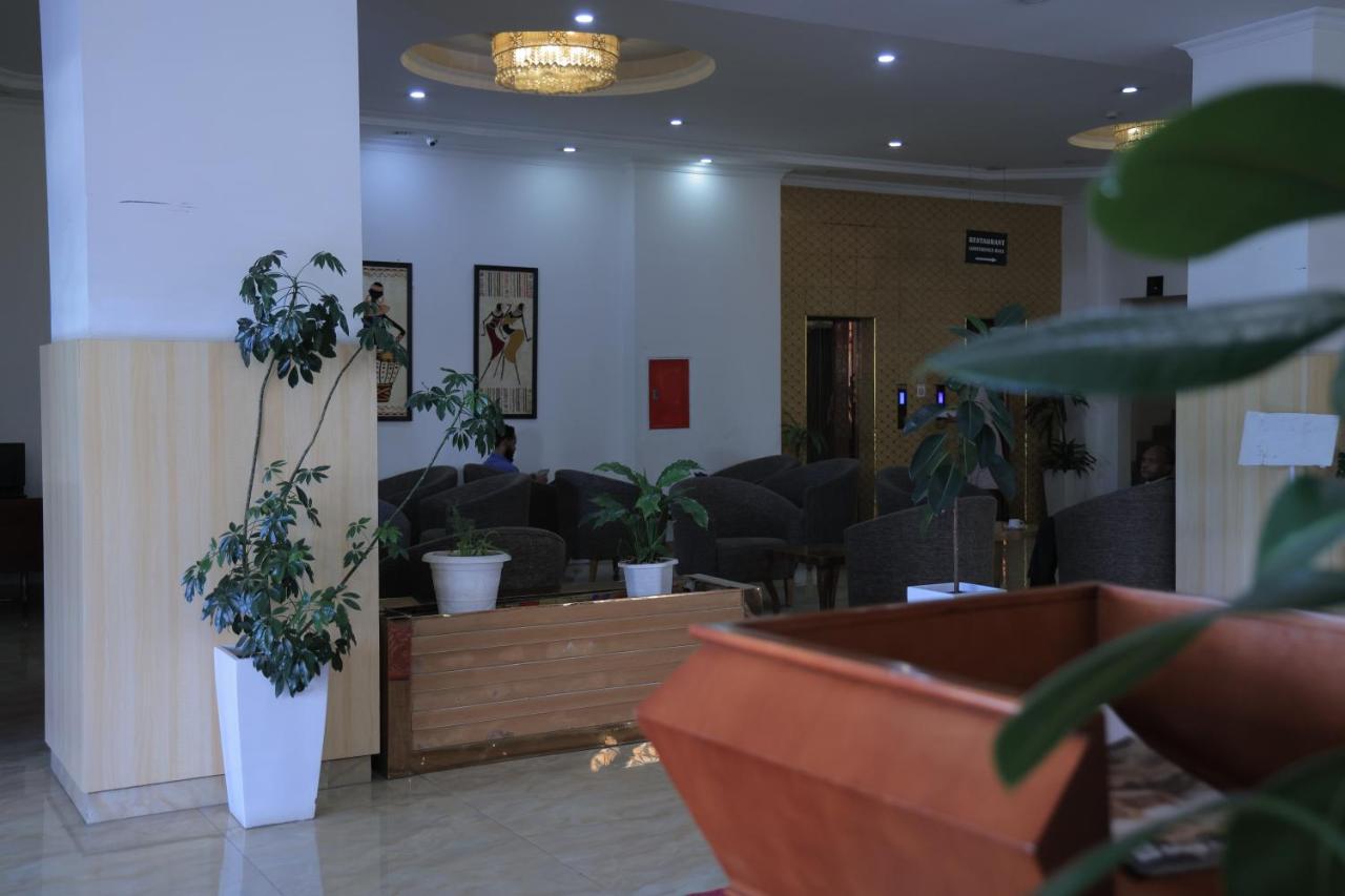 Tolip Olympia Hotel Addis Ababa Exterior foto
